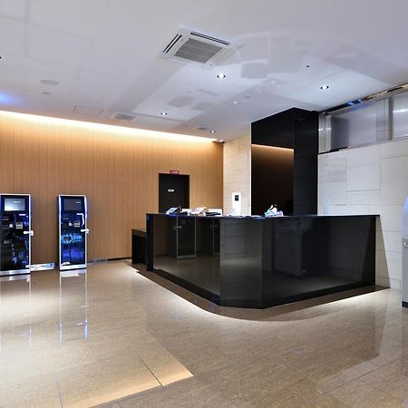 Welina Hotel Honmachi Osaka Exterior foto